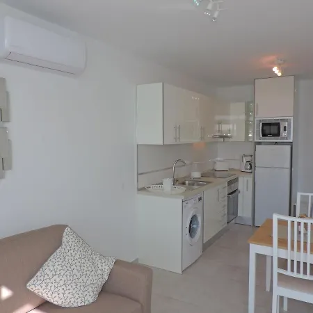 Apartment Gracioseros 211 - 2 Beds - 1st Floor - Air-con - Uk Tv - Wi-fi Puerto del Carmen (Lanzarote)